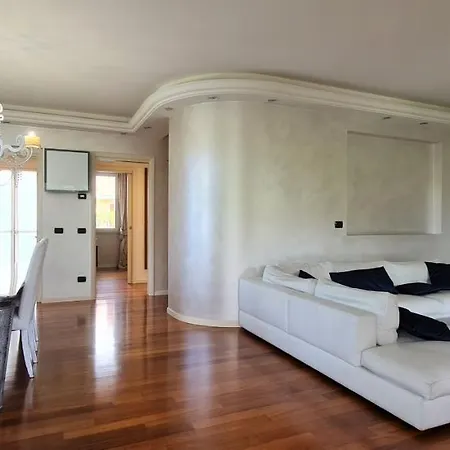 Villa Diamond Villa *