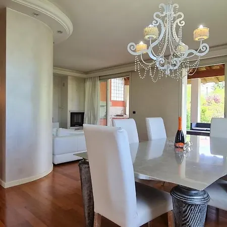 Villa Diamond